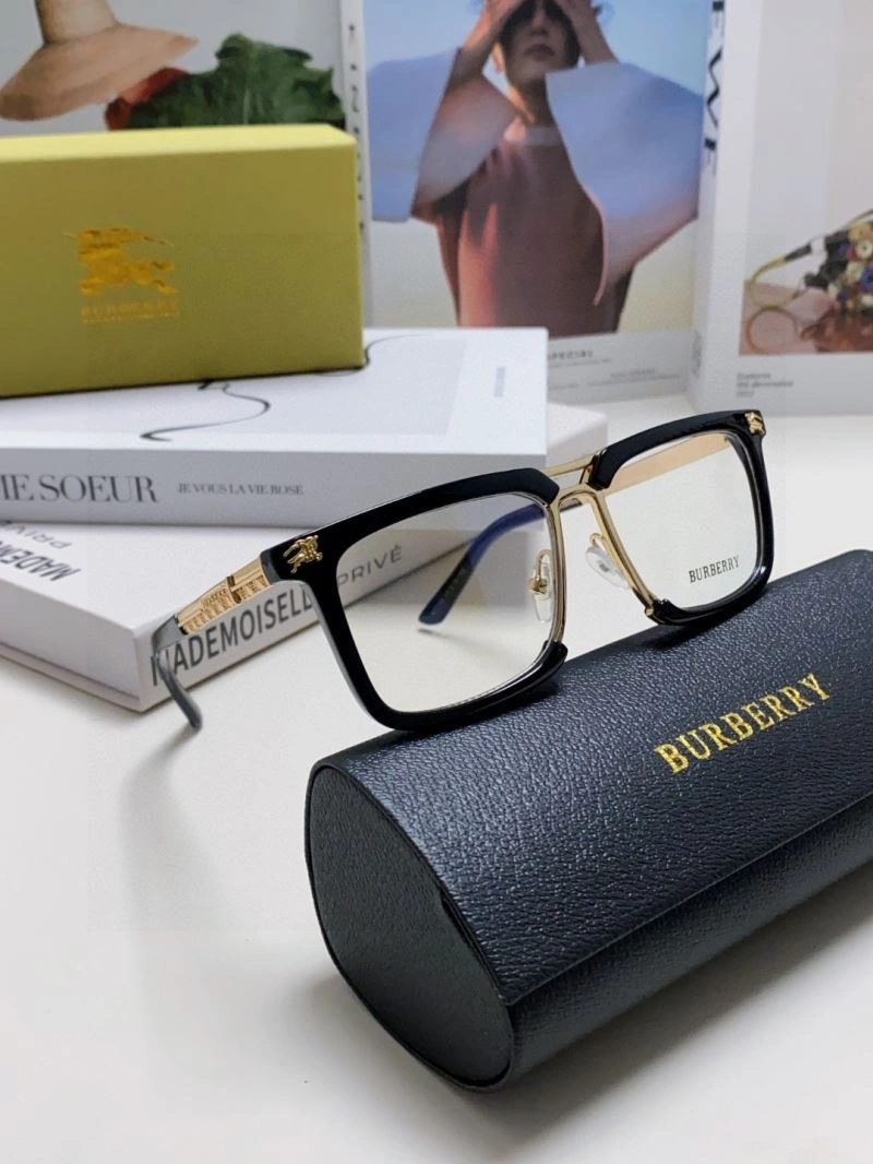 Burberry Sunglasses Unisex 277213
