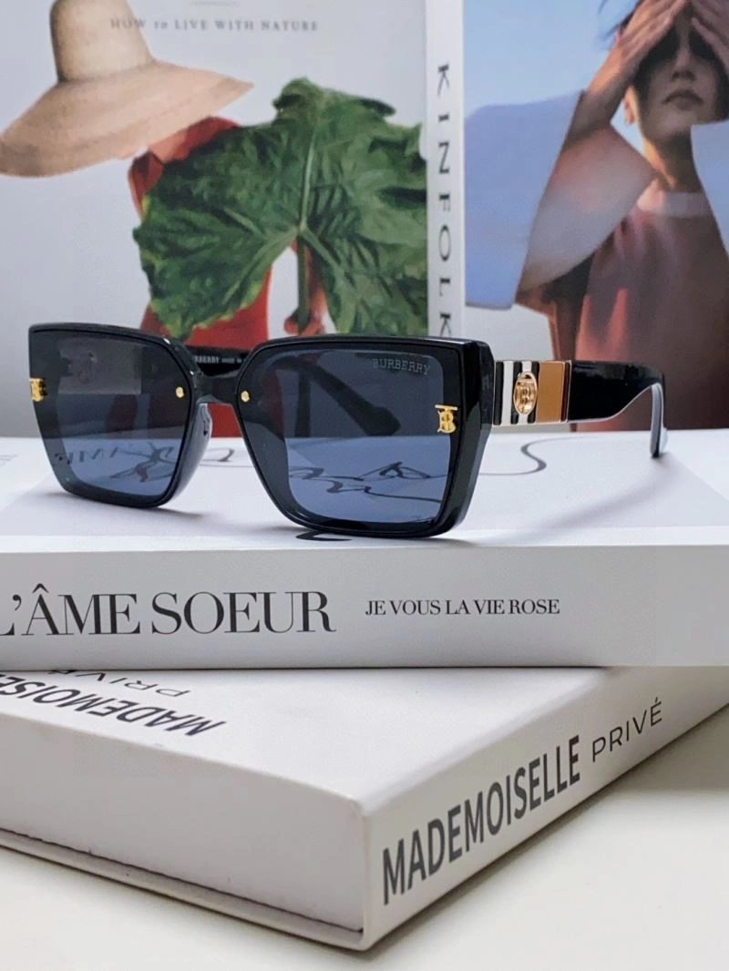 Burberry Sunglasses Durable 277215