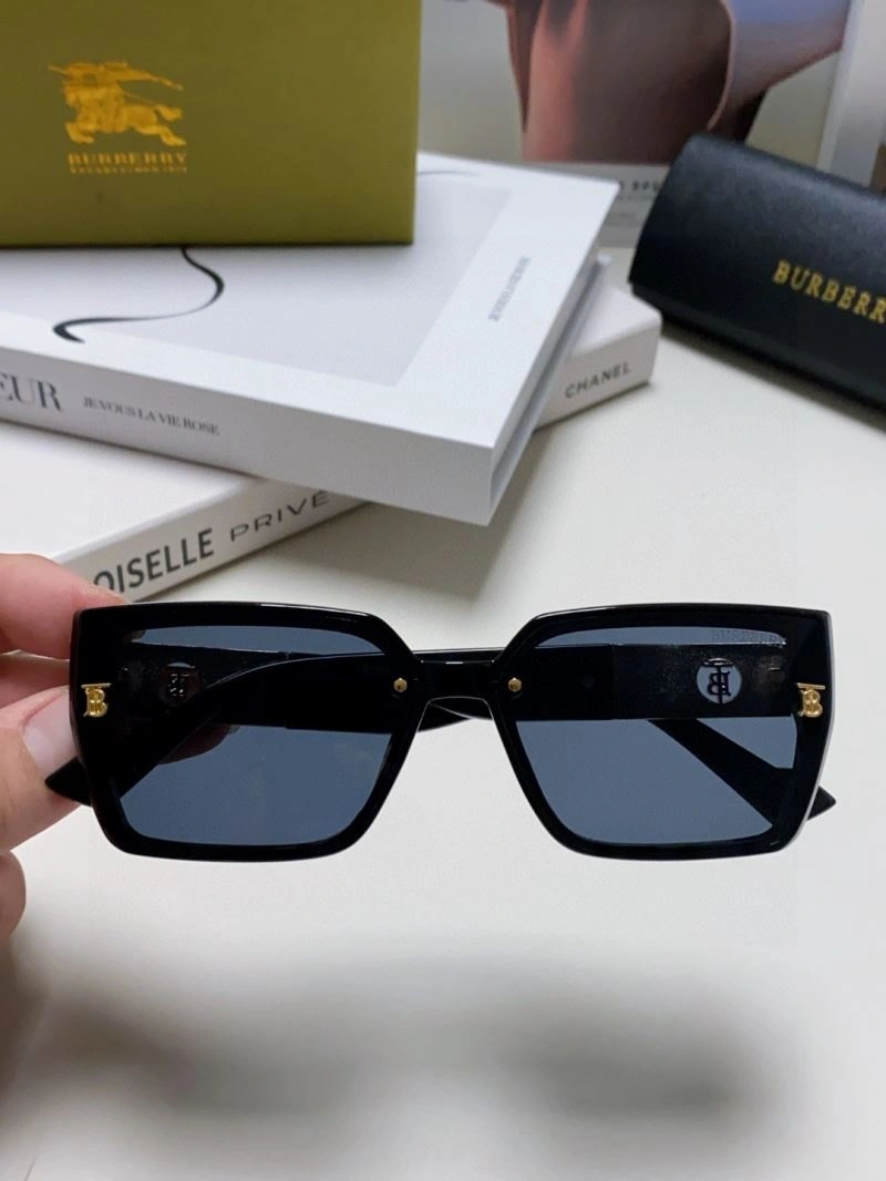Burberry Sunglasses Durable 277215