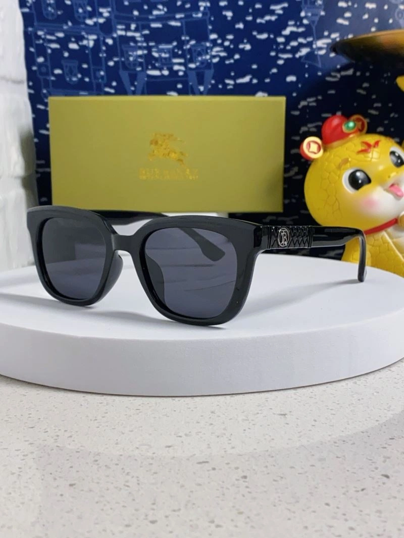 Burberry Sunglasses MoistureWicking 277221