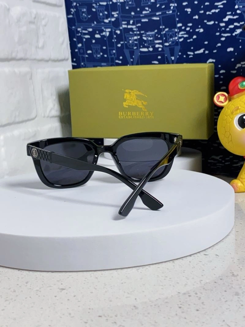 Burberry Sunglasses MoistureWicking 277221