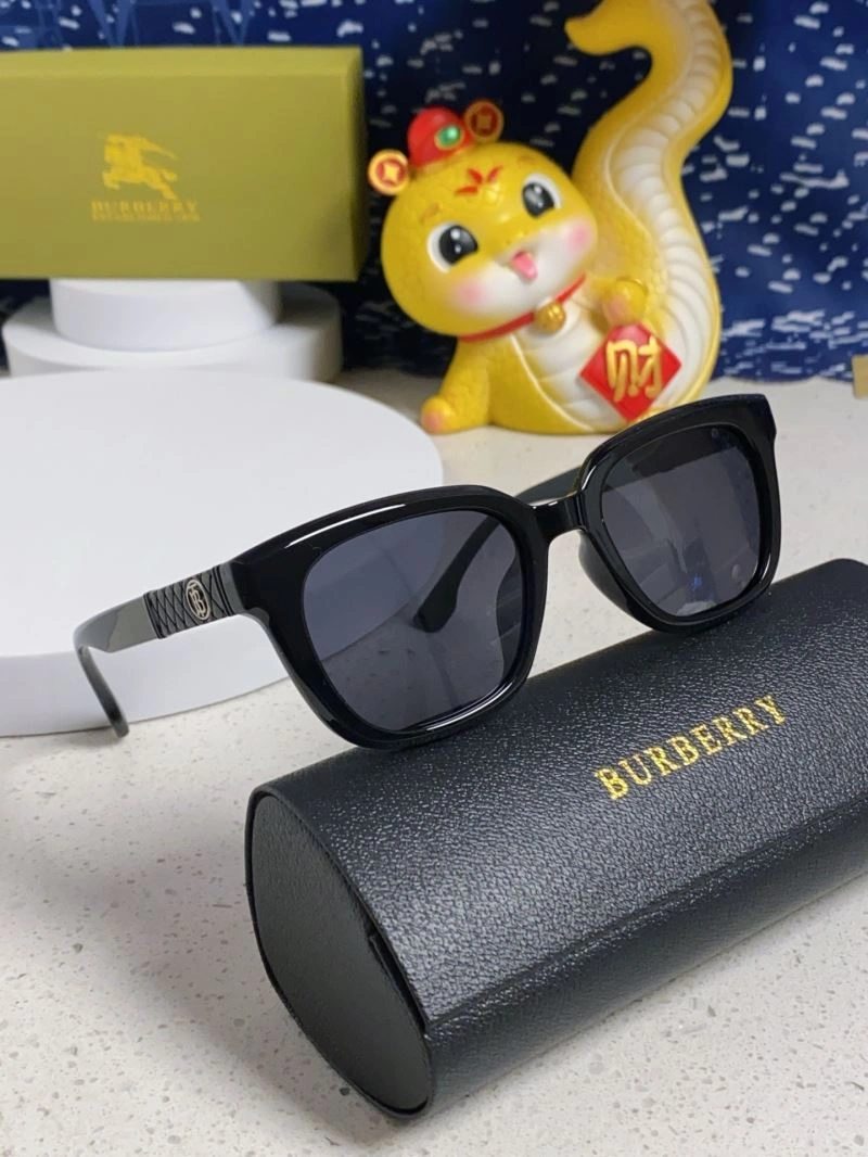 Burberry Sunglasses MoistureWicking 277221
