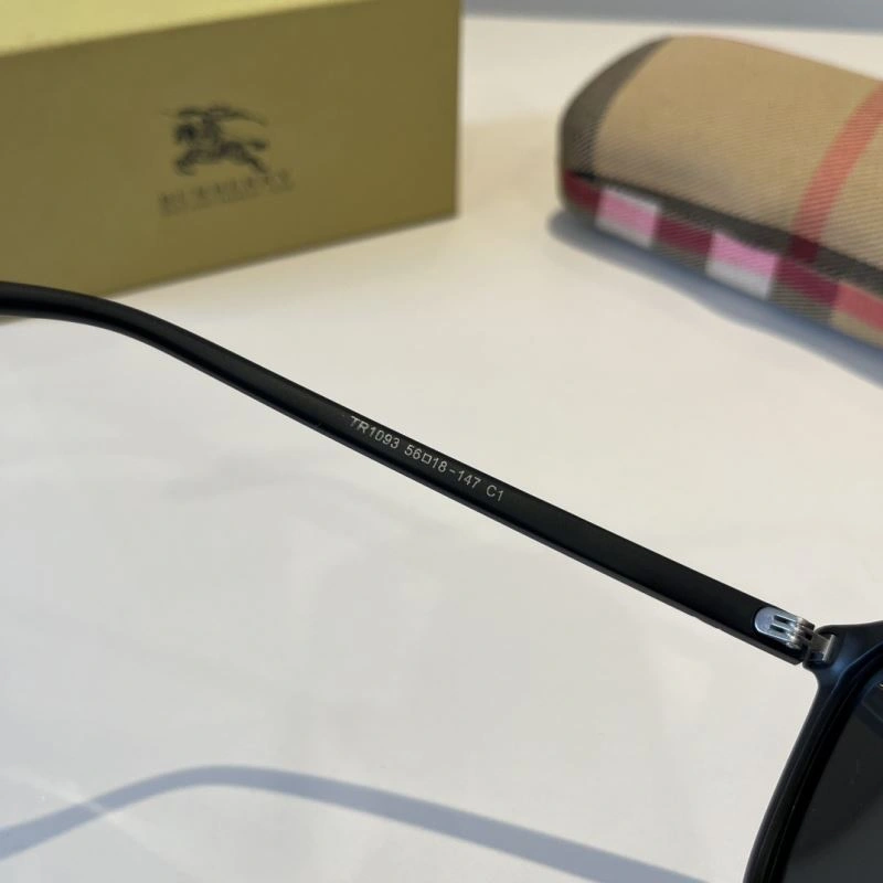 Casual Burberry Sunglasses 277229