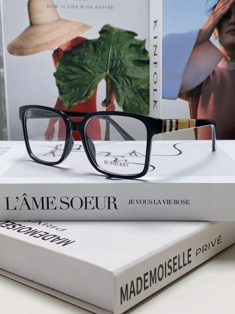 Effortless Burberry Sunglasses 277223