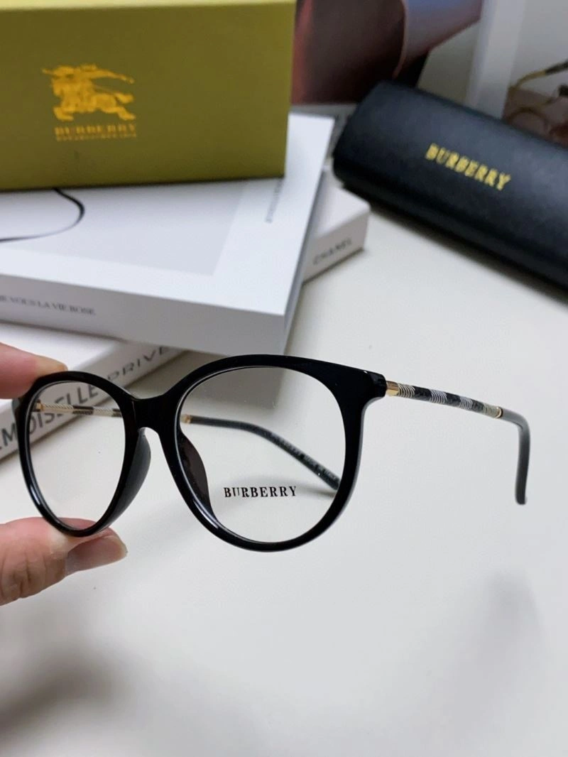 Vibrant Burberry Sunglasses 277207
