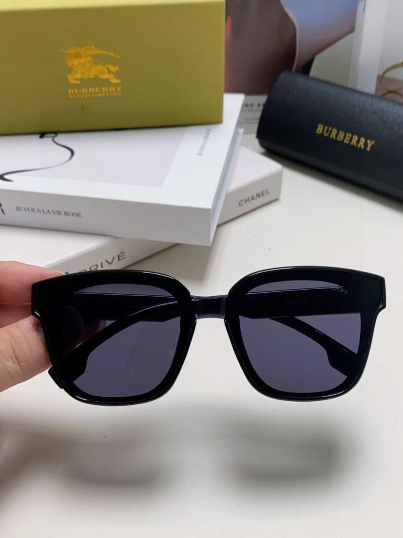 Burberry Sunglasses GoodFit 277210