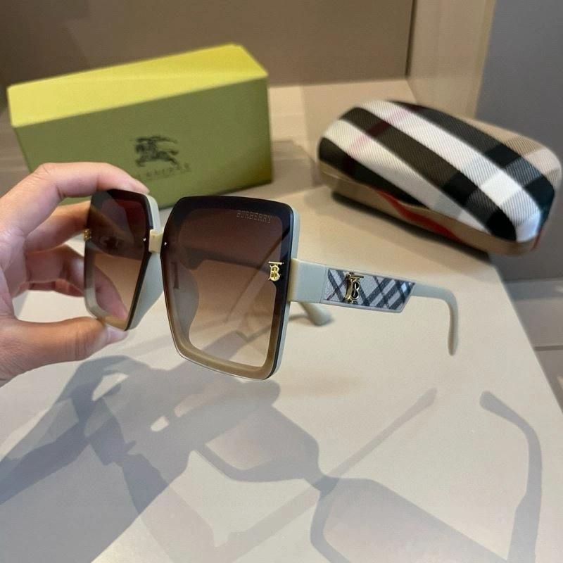 Burberry Sunglasses Bright 277220