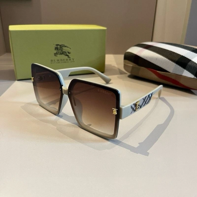 Burberry Sunglasses Bright 277220