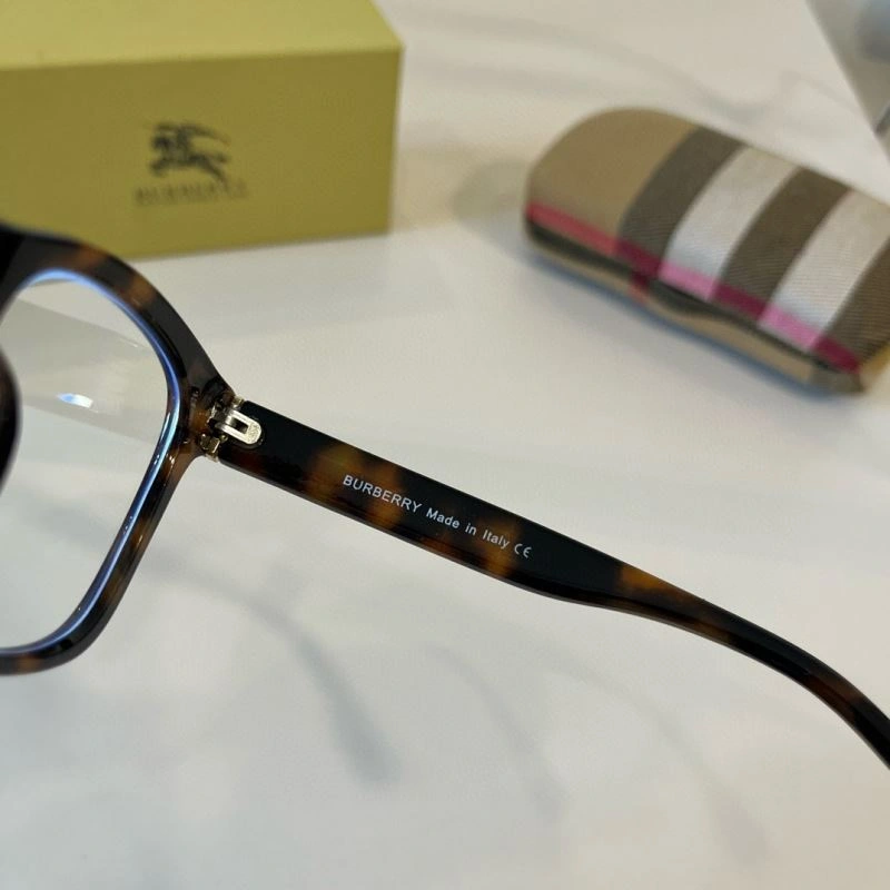 Burberry Sunglasses Timeless 277208