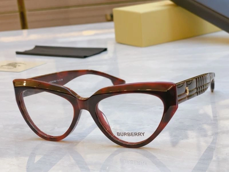 Sleek Burberry Sunglasses 277199