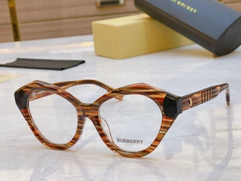ModernLook Burberry Sunglasses 277202