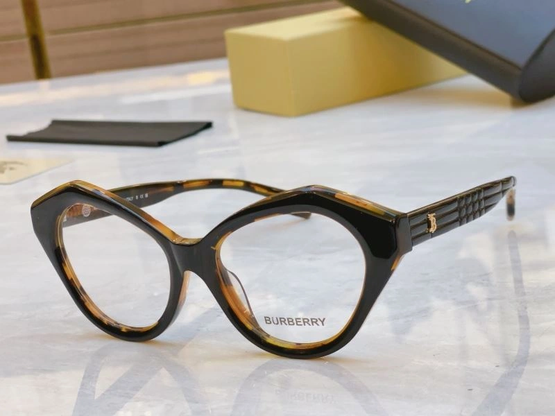 ModernLook Burberry Sunglasses 277202