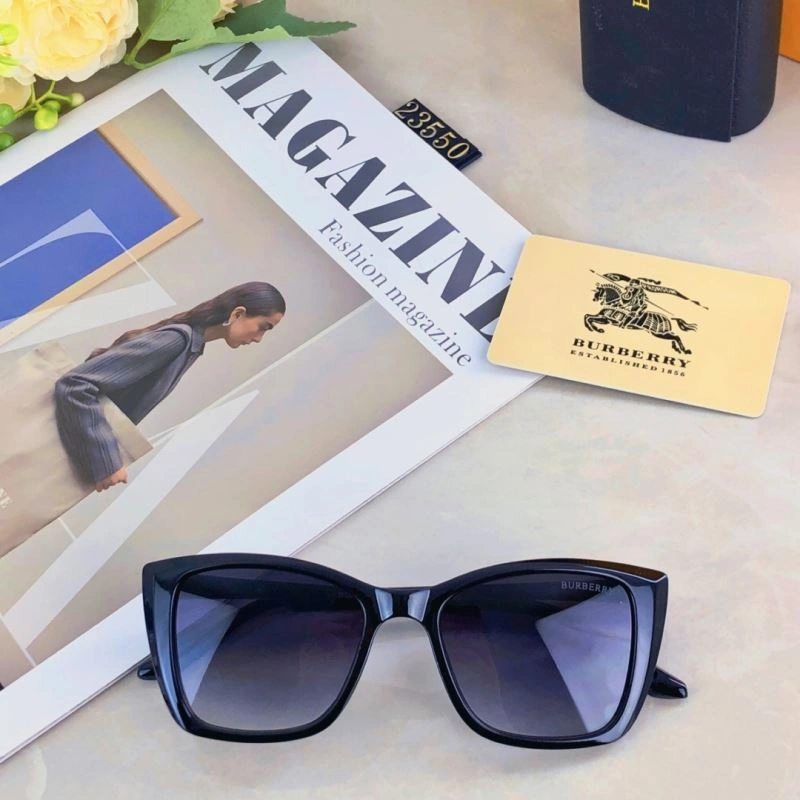 Vibrant Burberry Sunglasses 277197