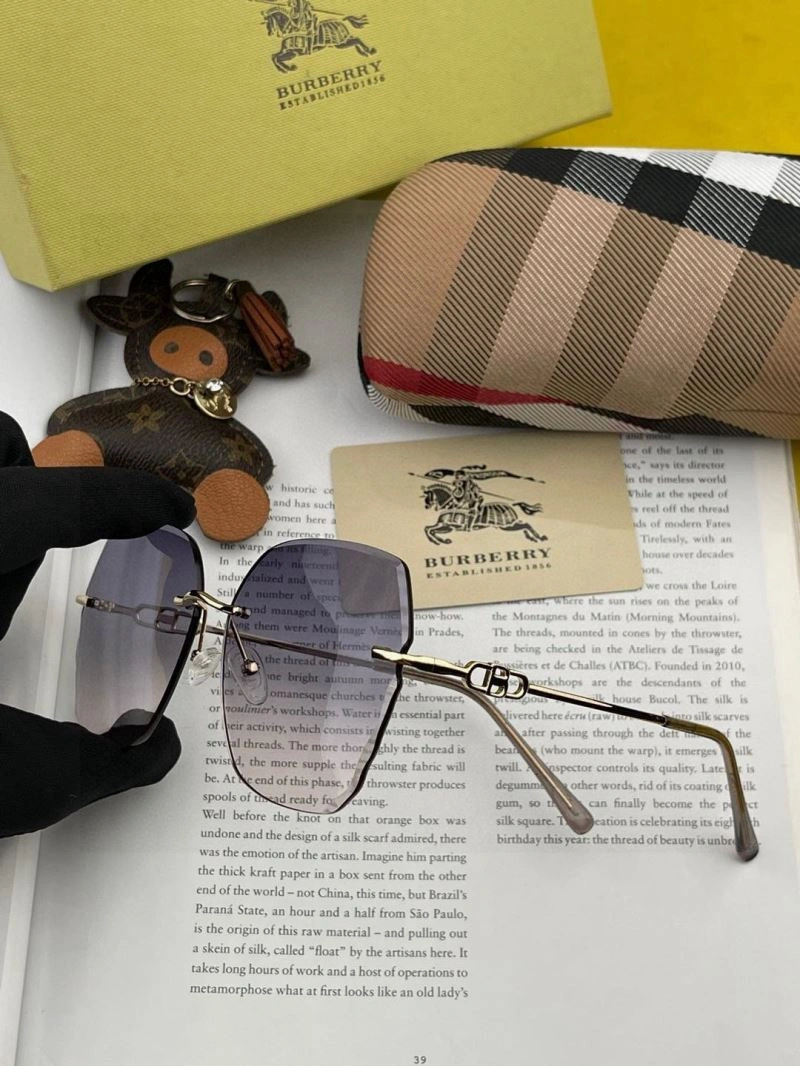 EasyMatch Burberry Sunglasses 277186