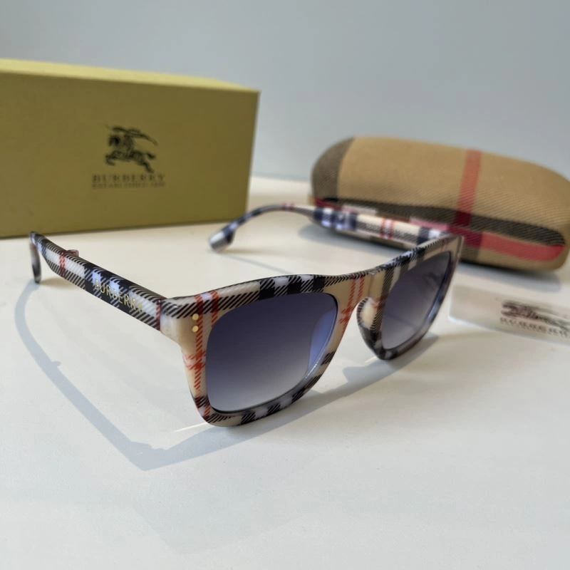 SunProtective Burberry Sunglasses 277190