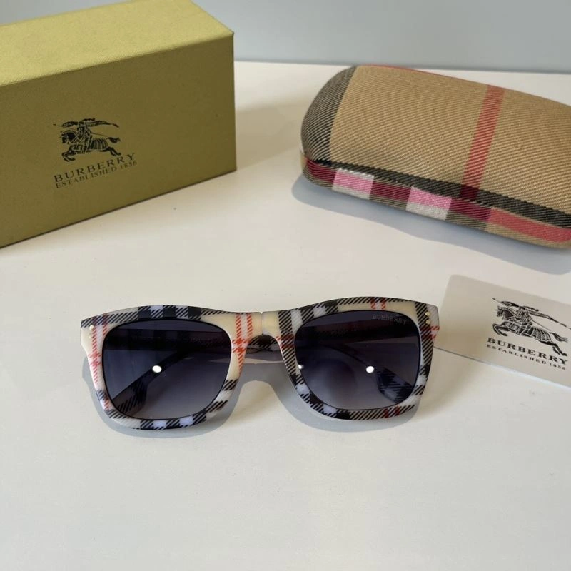 SunProtective Burberry Sunglasses 277190