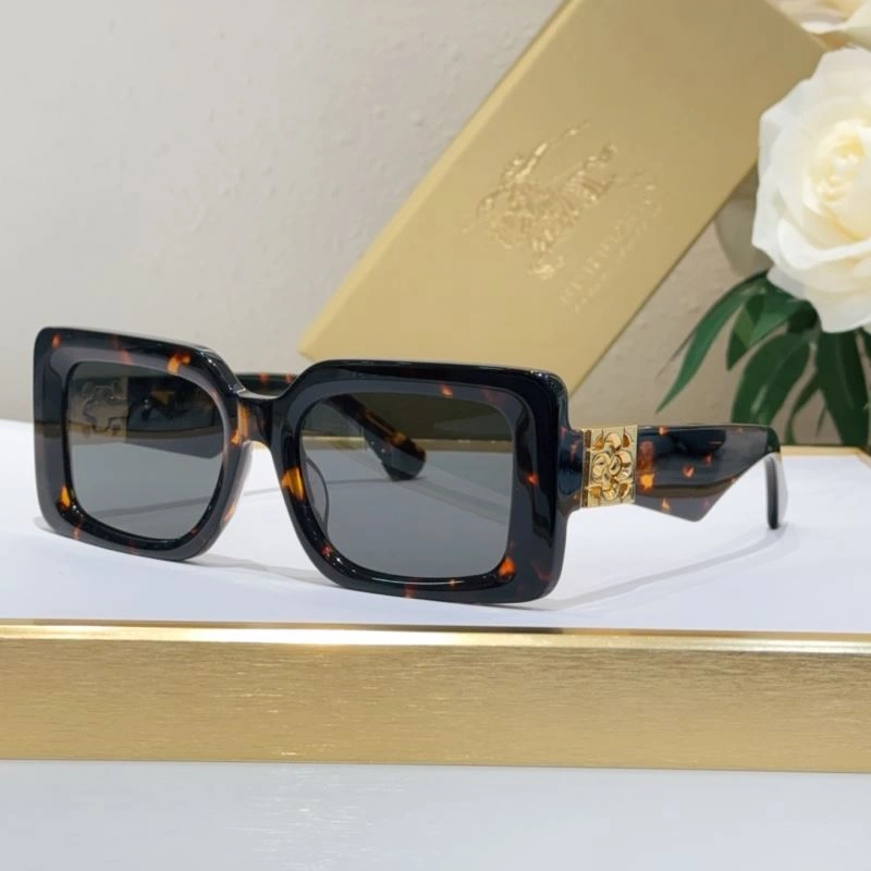 Burberry Sunglasses TimelessDesign 277239