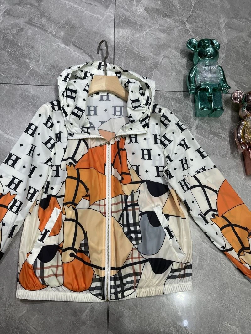 Functional Burberry Sunscreen Jacket 103506