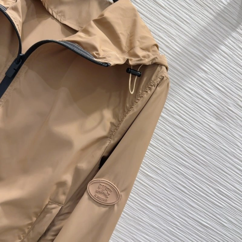 ComfortFit Burberry Sunscreen Jacket 99220