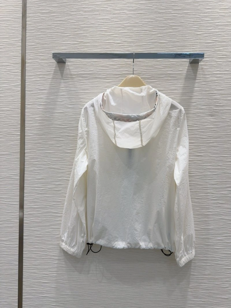 Burberry Sunscreen Jacket Minimalist 99184