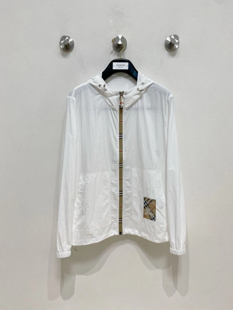 Modern Burberry Sunscreen Jacket 101176