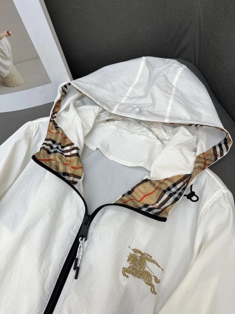 Burberry Sunscreen Jacket Chic 99238