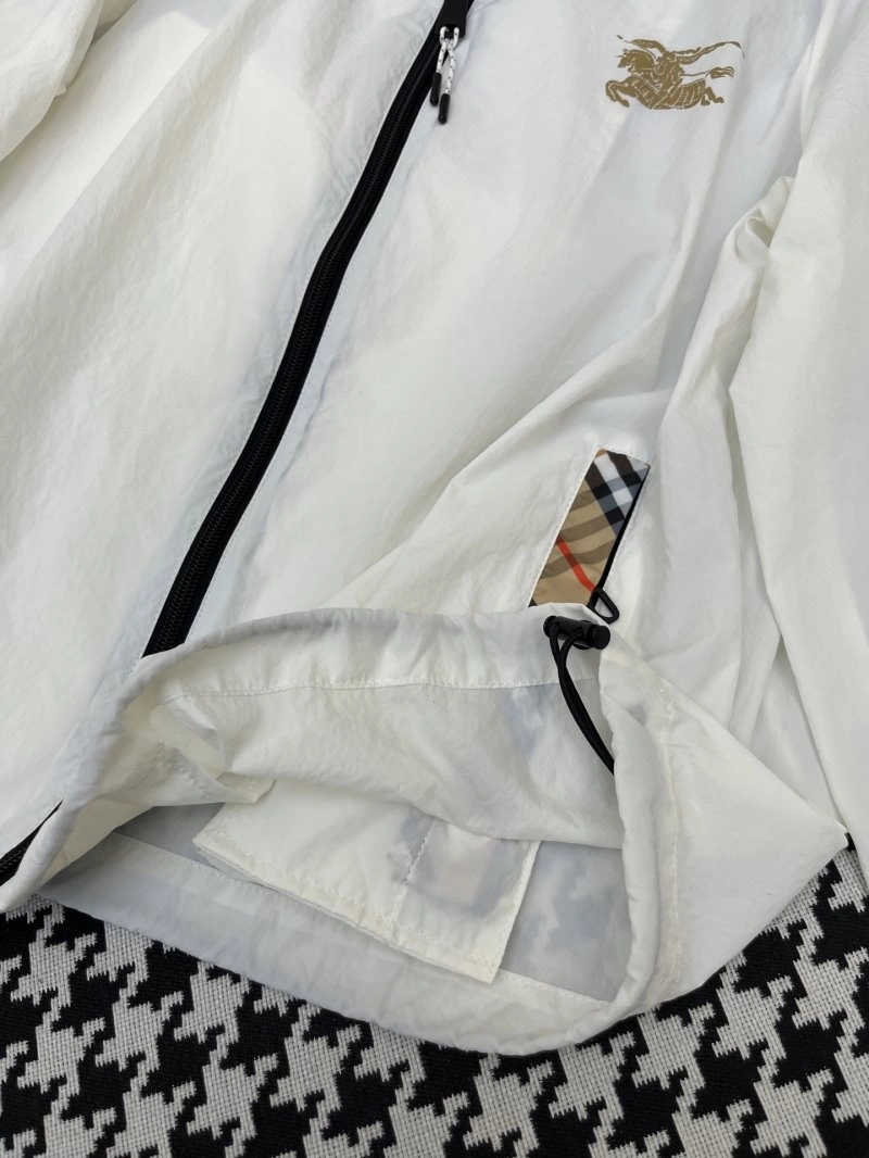 Burberry Sunscreen Jacket Chic 99238