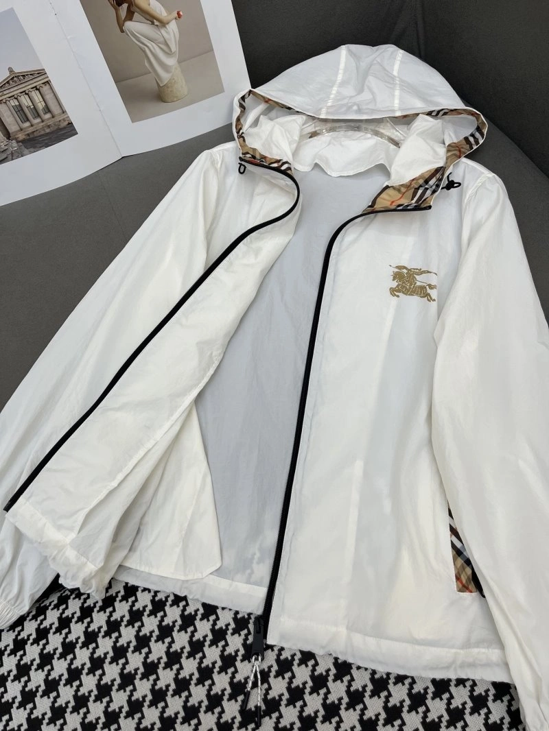 Burberry Sunscreen Jacket Chic 99238