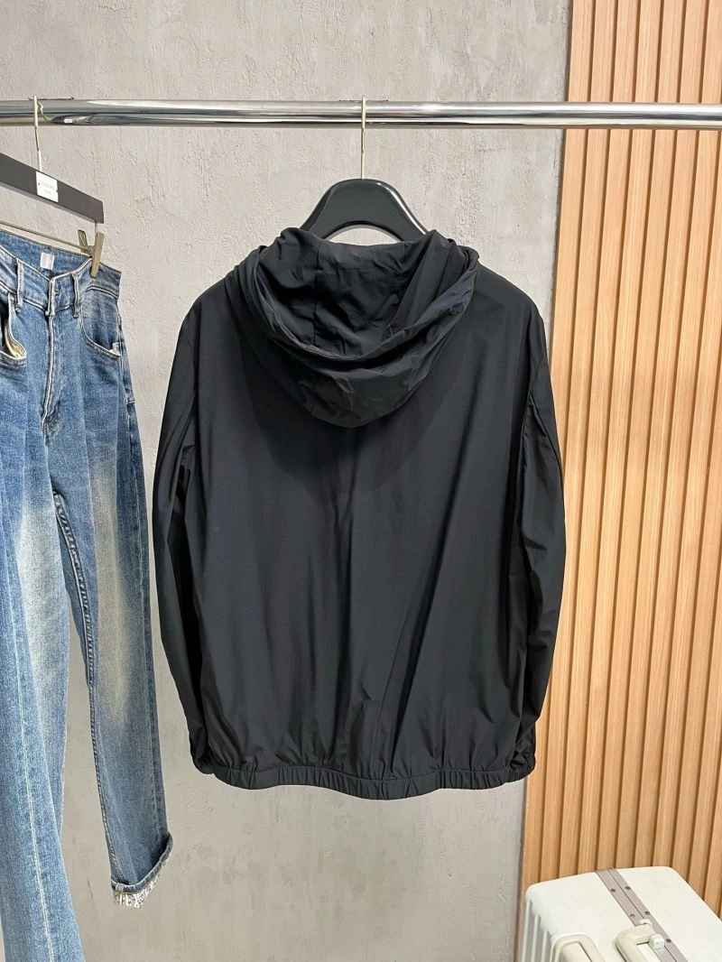 RelaxedFit Burberry Sunscreen Jacket 100687