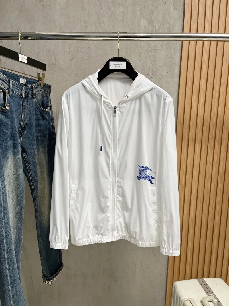 Burberry Sunscreen Jacket Trendsetting 100619