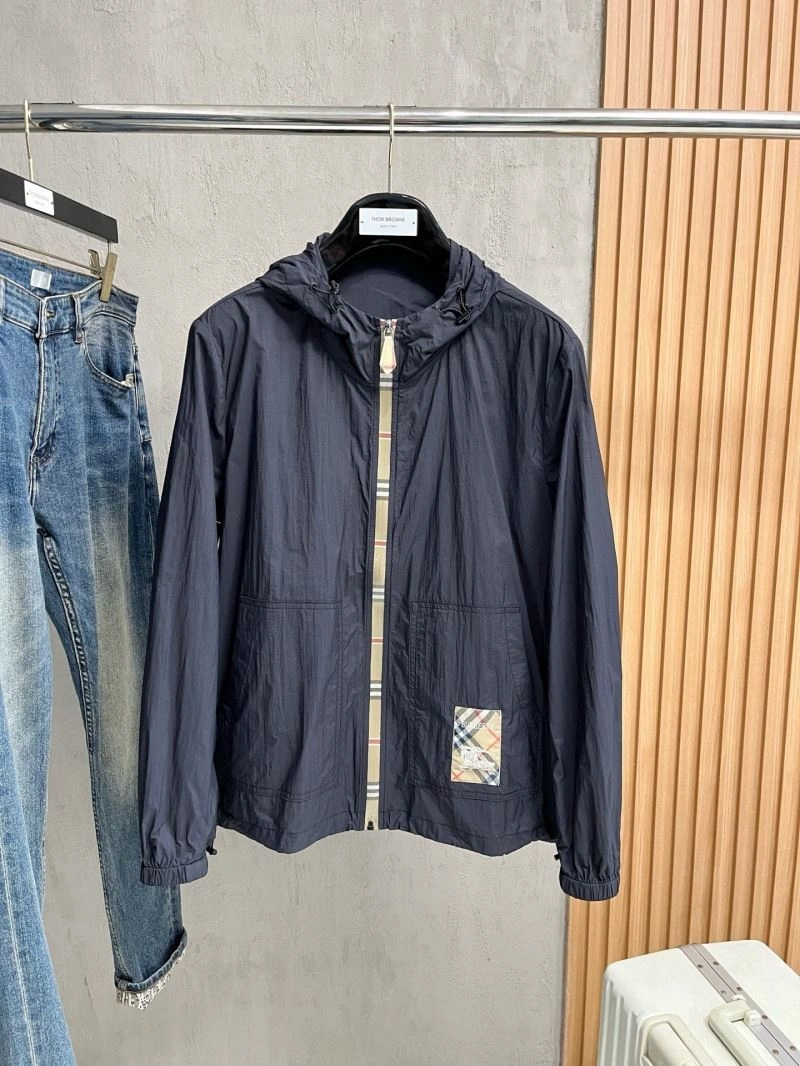 Burberry Sunscreen Jacket Sophisticated 100620