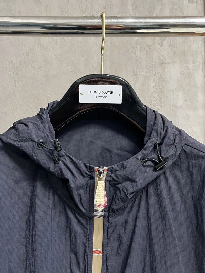 Burberry Sunscreen Jacket Sophisticated 100620
