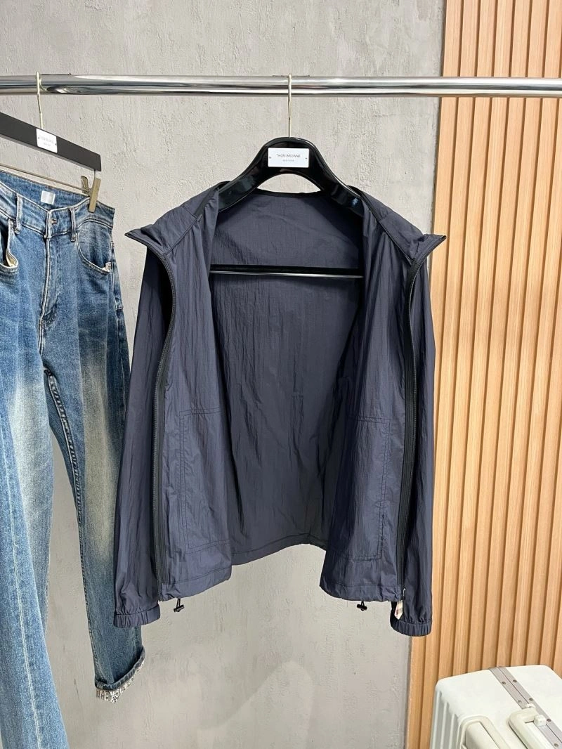 Burberry Sunscreen Jacket Sophisticated 100620