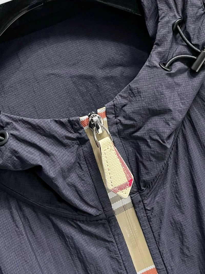 Burberry Sunscreen Jacket Sophisticated 100620