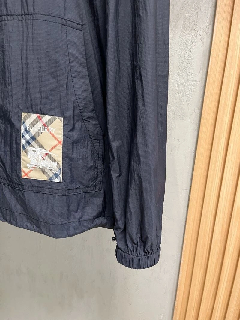 Burberry Sunscreen Jacket Sophisticated 100620