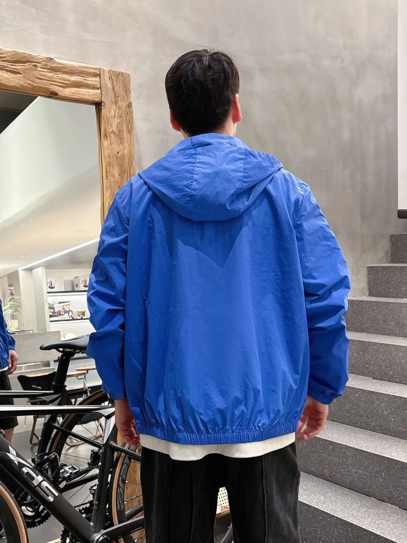Burberry Sunscreen Jacket Resilient 100121