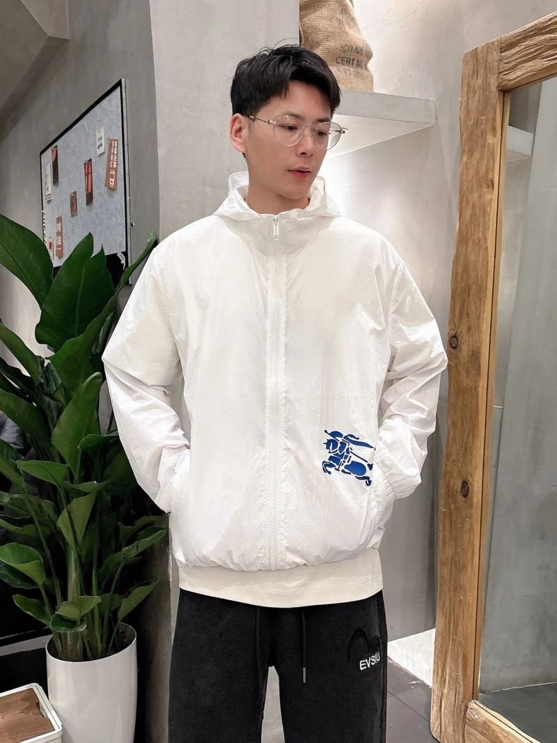 Burberry Sunscreen Jacket Minimalist 100118