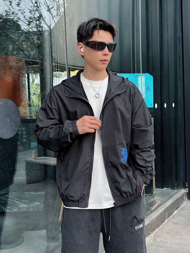 HighQuality Burberry Sunscreen Jacket 100117