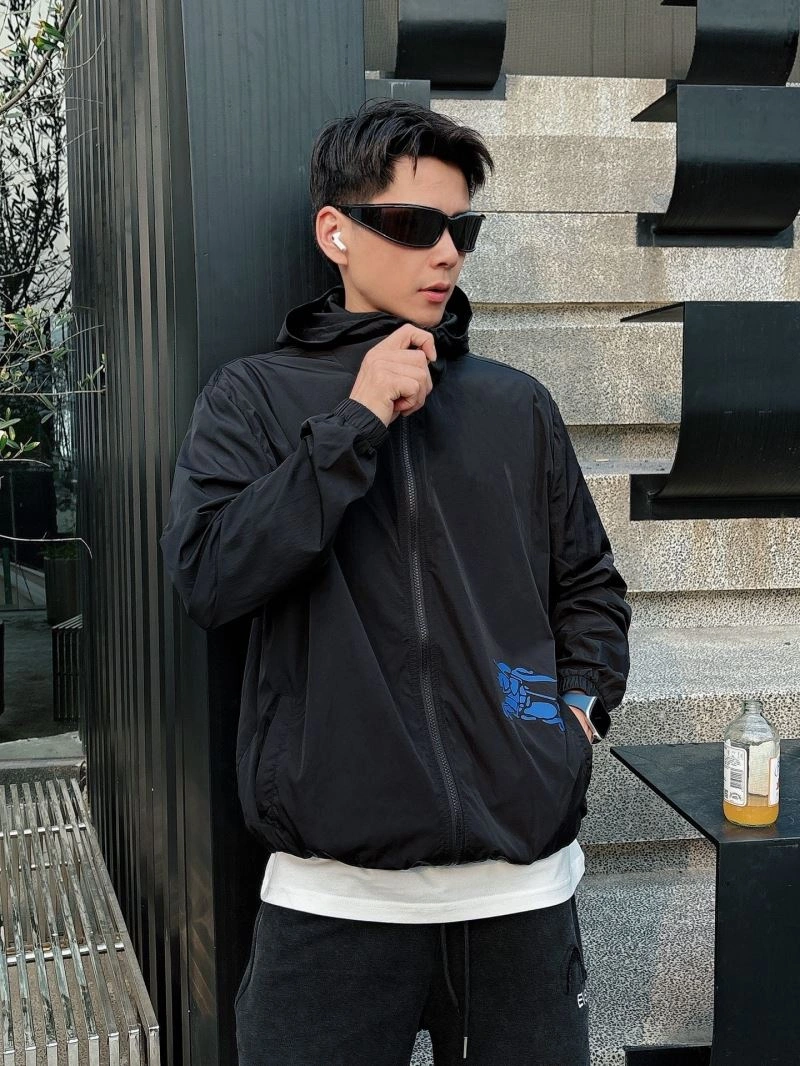 HighQuality Burberry Sunscreen Jacket 100117