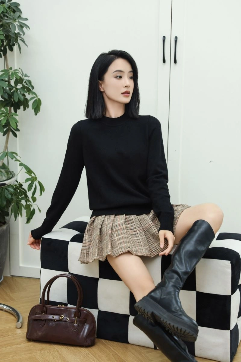 Burberry Sweaters Sophisticated 103497