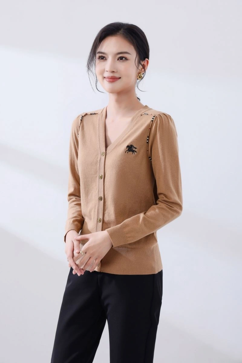 FashionForward Burberry Sweaters 103495