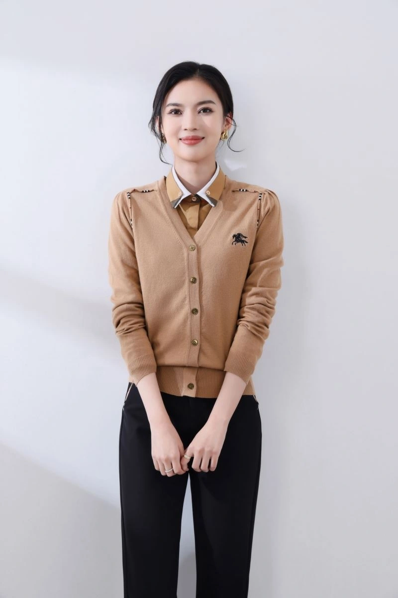 FashionForward Burberry Sweaters 103495