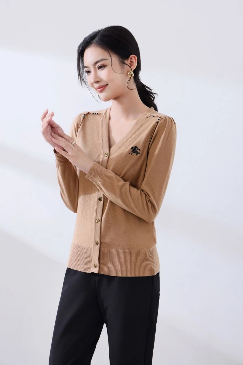 FashionForward Burberry Sweaters 103495