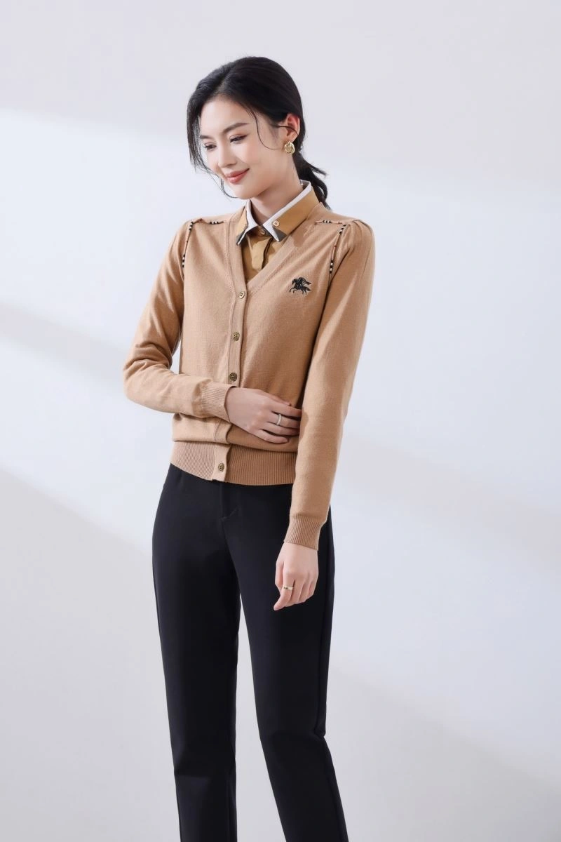 FashionForward Burberry Sweaters 103495