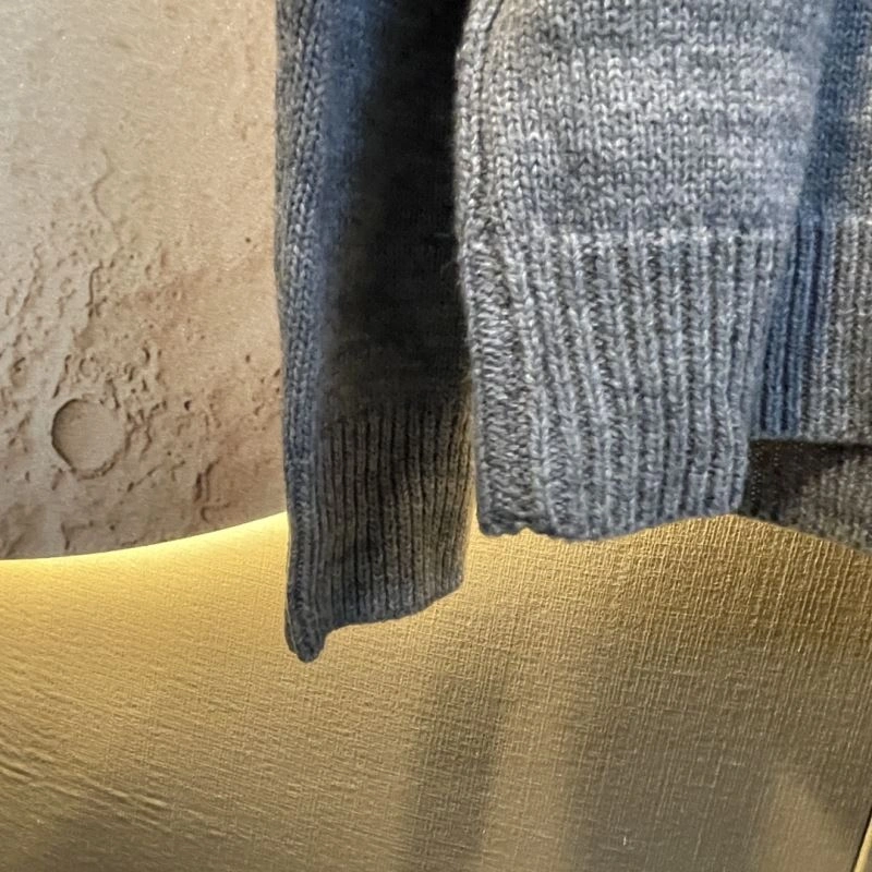 Elegant Burberry Sweaters 103008