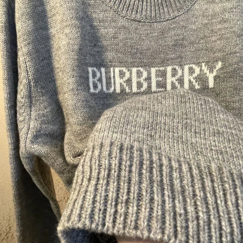 Elegant Burberry Sweaters 103008
