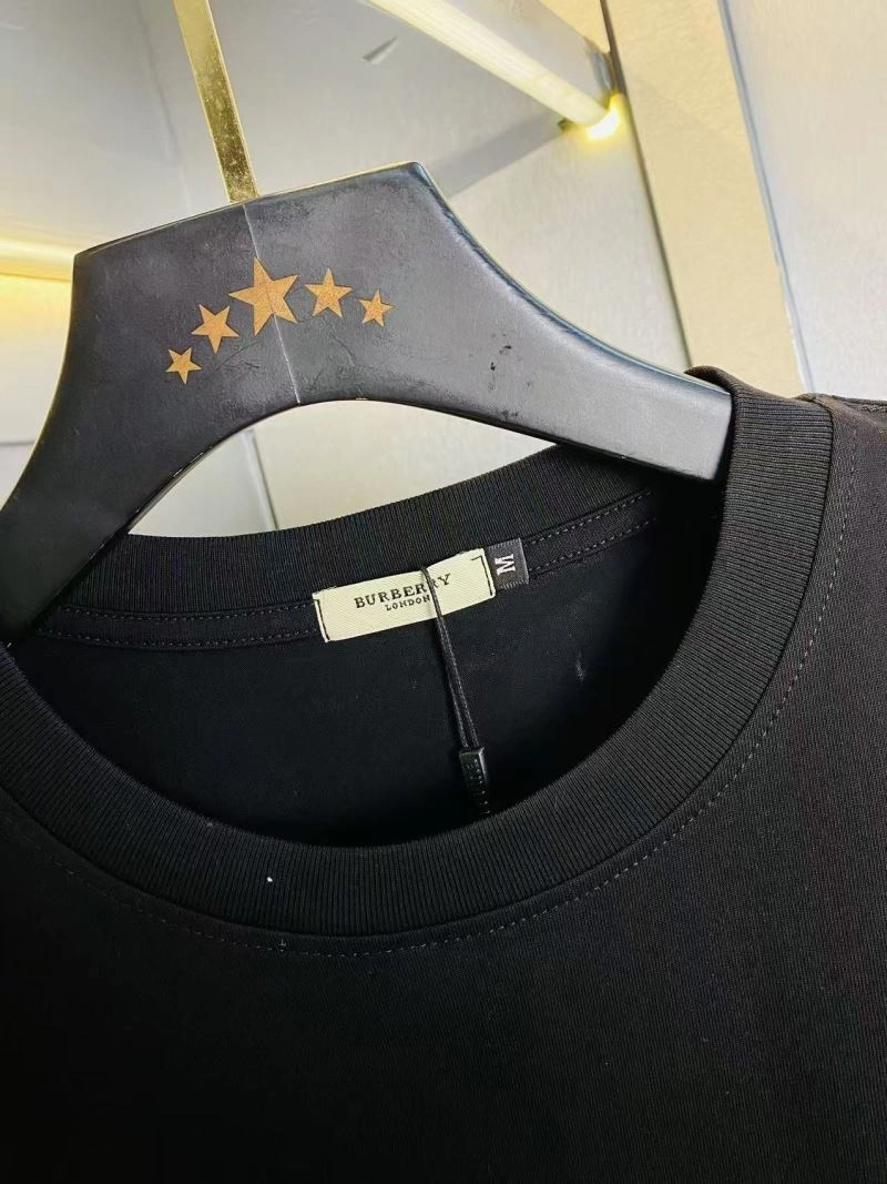 Stretchable Burberry T-Shirts 105842