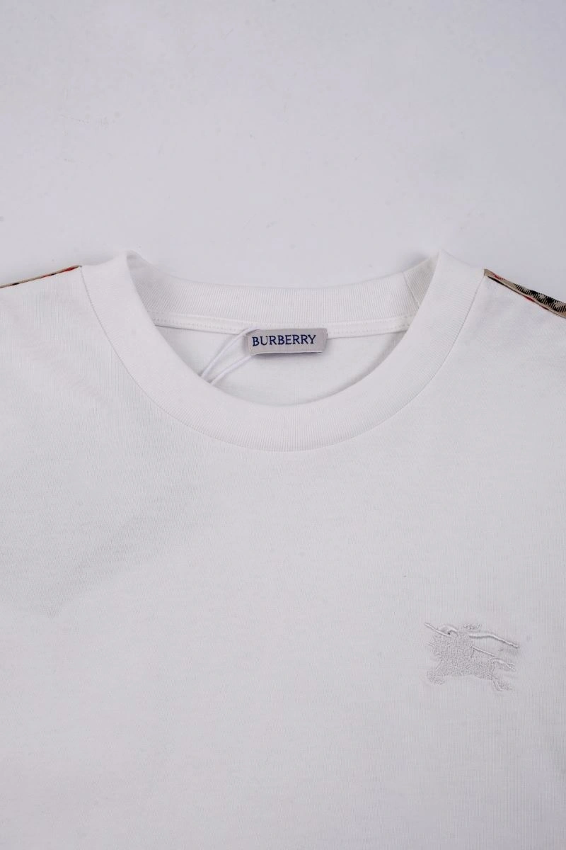Burberry T-Shirts Durable 103370