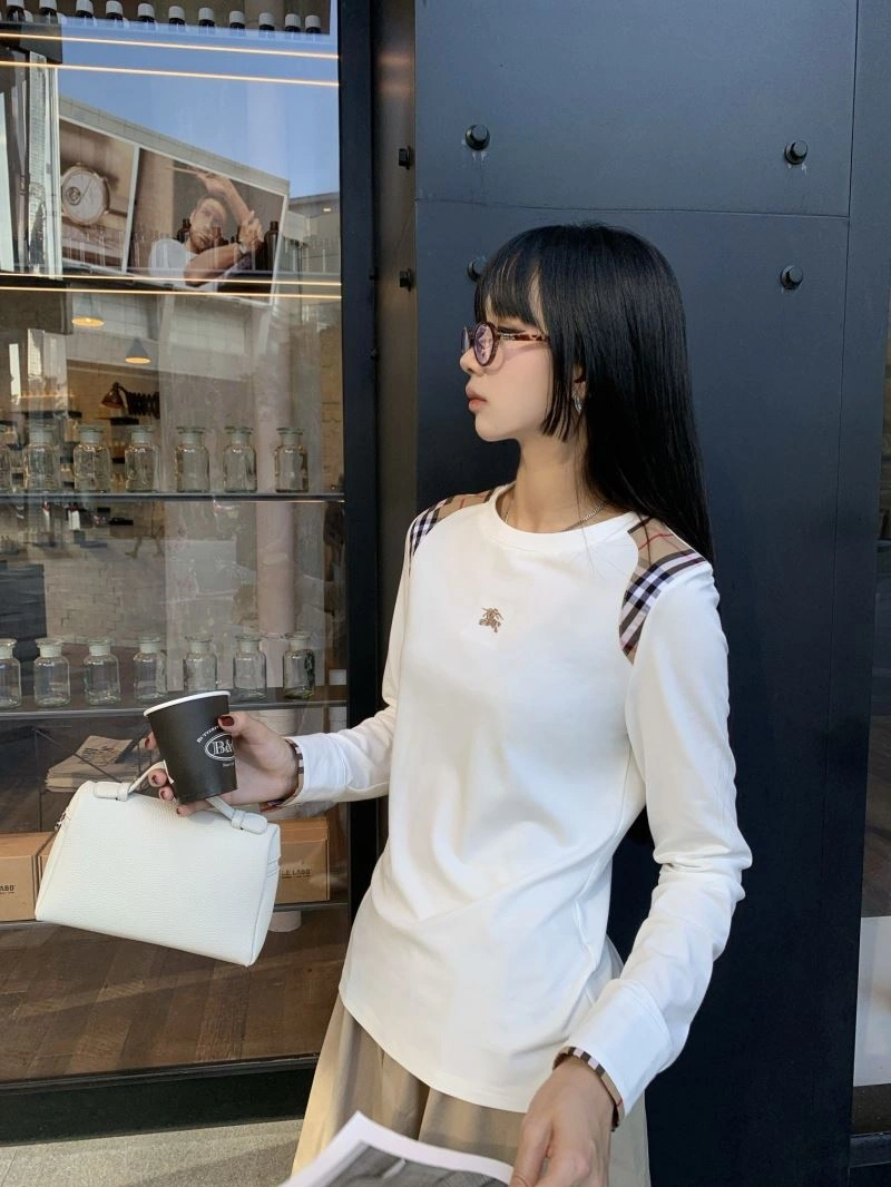 Burberry T-Shirts TimelessDesign 103356