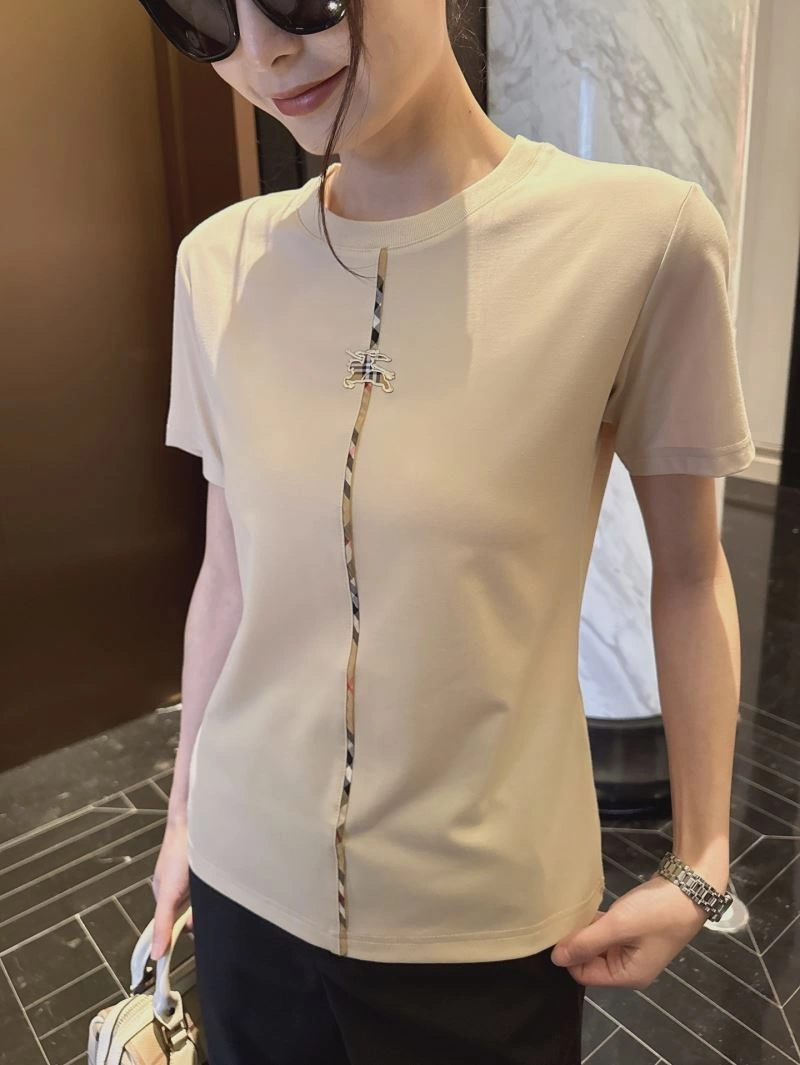 Burberry T-Shirts Snug 103335